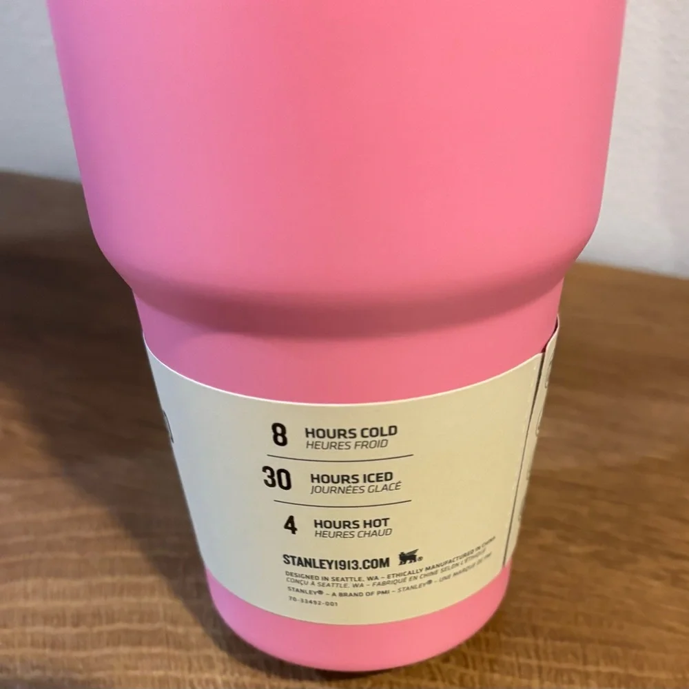 NWT Stanley Quencher H2.0
FlowState 20oz Tumbler
Pink Peony Straw
Cup - Picture 10 of 11